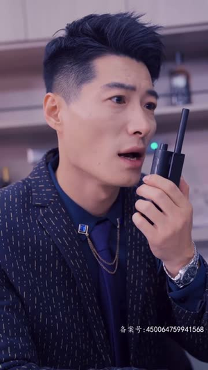 全球末日，囤积了百万物资搞直播（78集）超好看的短剧一起追剧