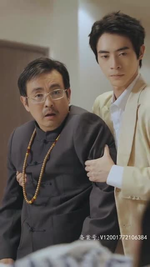 前妻乖巧人设崩了(100集) 前妻乖巧人设崩了(100集)短剧全集秒播无卡顿