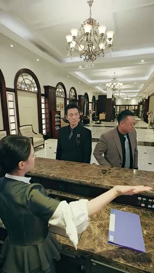 龙帝（100集）正能量短剧上热门