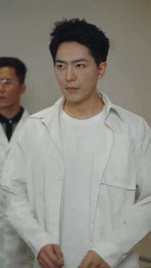 完蛋，我被她们包围了（82集）每晚准时更新分享