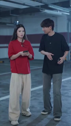 野玫瑰风情撩人（85集）古装热门短剧推荐