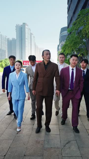 我有制造系统无限升级(80集) 我有制造系统无限升级(80集)火爆短剧正在热播