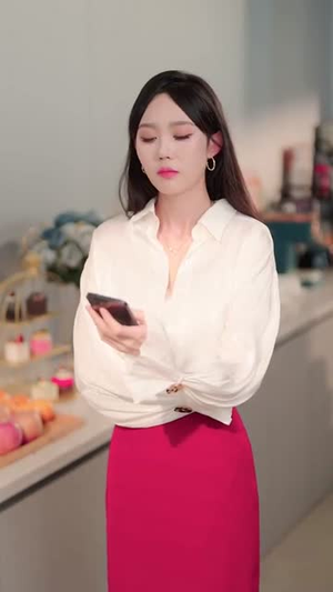 金牌制作人我咋亏成票房教父了（60集）热门短剧推荐短剧片段