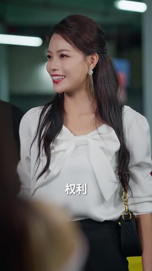 老公把车借给初恋(60集) 老公把车借给初恋(60集)好看又上头的热播短剧