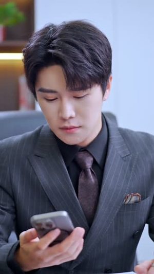 飞鸟与鱼不同路(60集) 飞鸟与鱼不同路(60集)超好看短剧抢先看全集