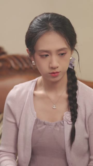 灰白世界里的你（70集）爆款短剧热门推荐