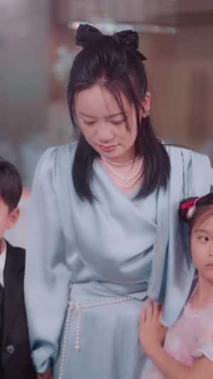 中年被裁后，我拿下总裁弟弟（66集）短剧太好看了强烈推荐