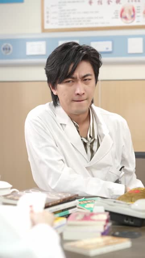 身怀系统，拉美女院长一起躺赢（60集）热播短剧推荐分享