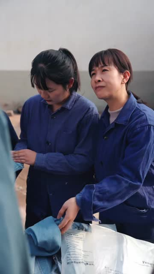 重生八零：糙汉宠妻发家记（70集）短剧全集高清无码版