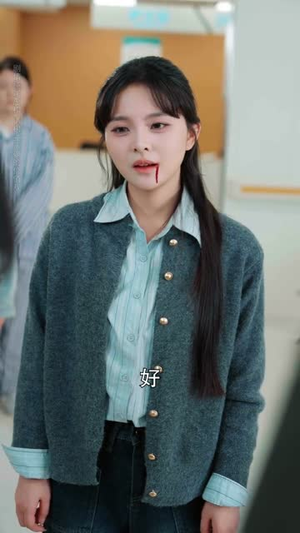 被全网唾弃后，我偷偷打开直播（60集）热门短剧每天更新
