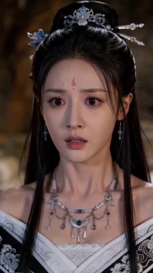 双穿后仙魔大佬都疯了（85集）精彩短剧抢先看哦